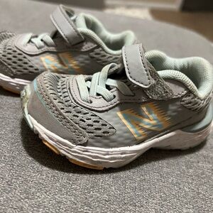 New Balance Kids' Gray and Teal Sneakers